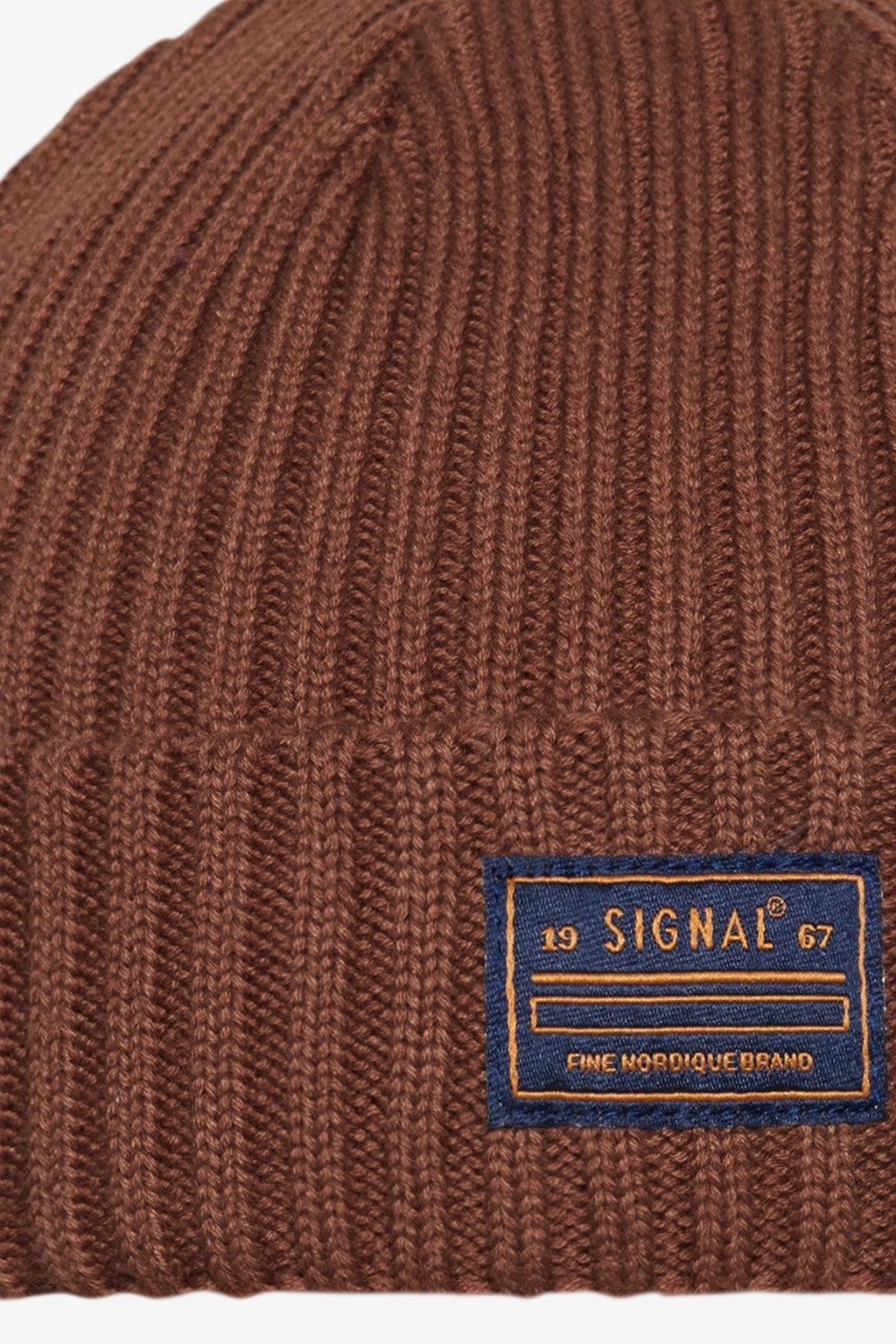 Knitted Beanie Signal