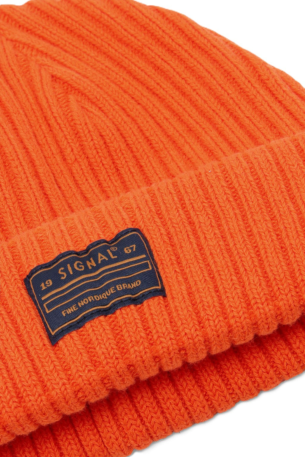 Knitted Beanie Signal