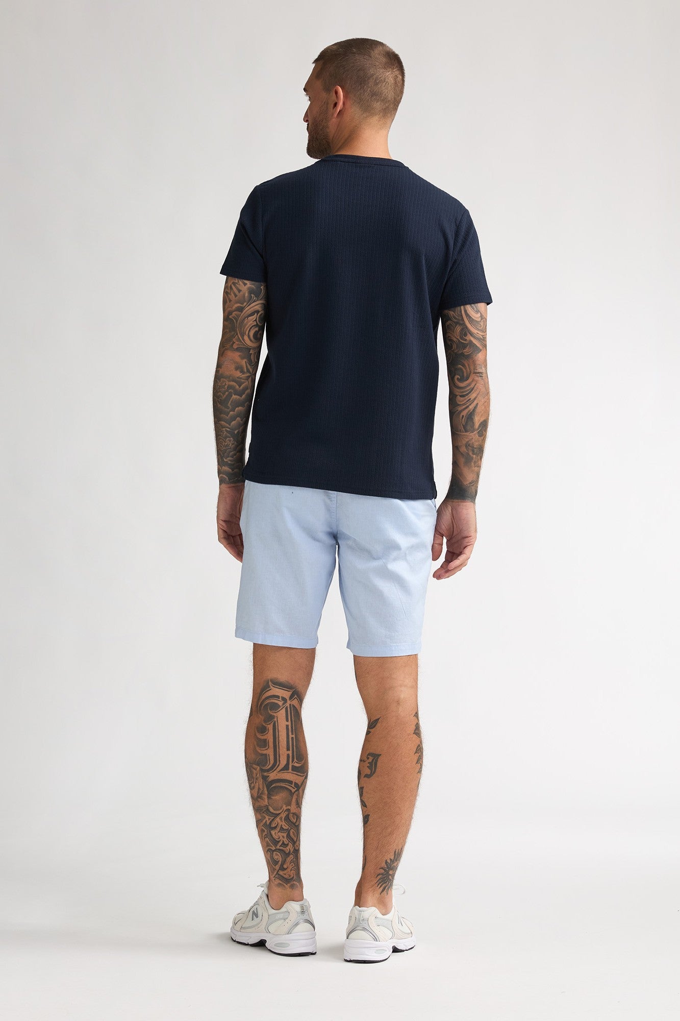 Short chino