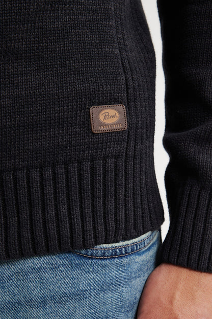 Knitwear Zip & Buttons DB